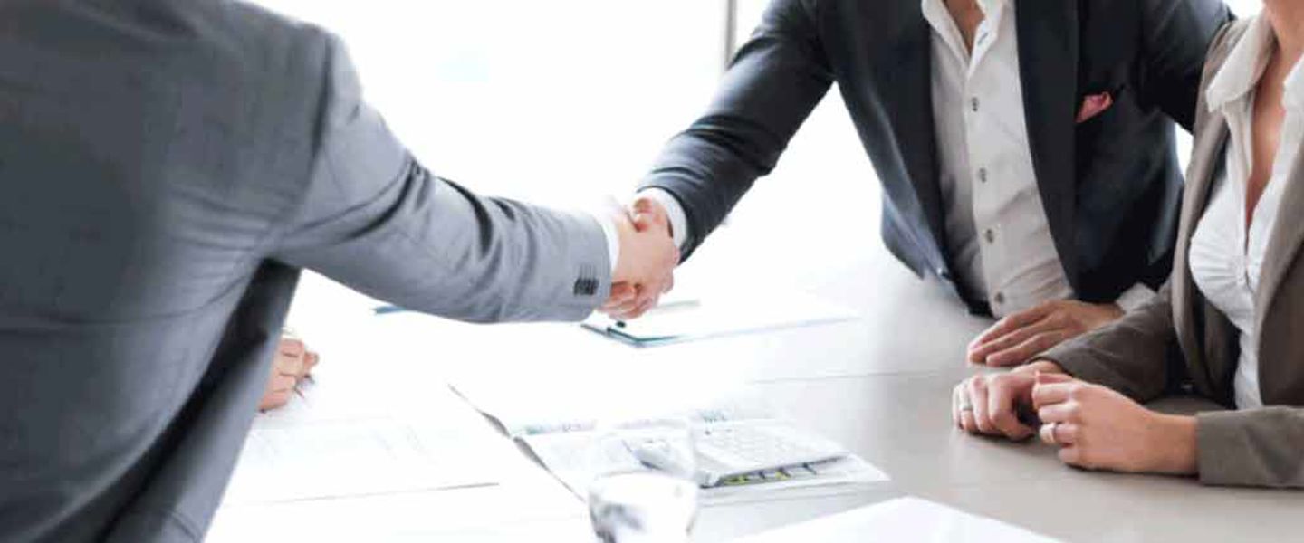 Distributeurs et agents